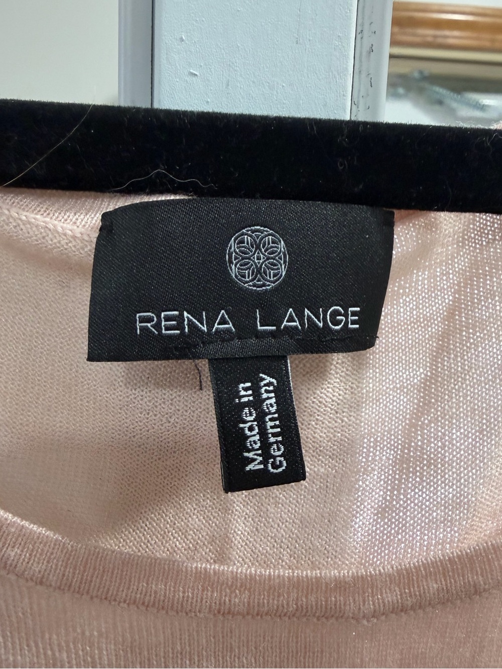 Rena Lange Light Blush Sleeveless Tank Top - Picture 2 of 3